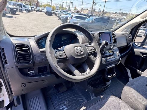 Used 2025 RAM ProMaster 3500 FWD image 16
