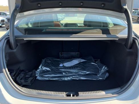 New 2025 Mercedes-Benz C 300 4MATIC Sedan image 37