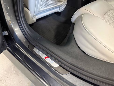 Used 2018 Audi S6 Prestige w/ S Sport Package AWD/4WD image 37