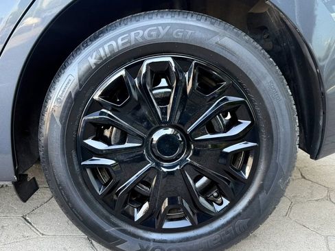 Used 2014 MAZDA MAZDA3 i Sport FWD image 36