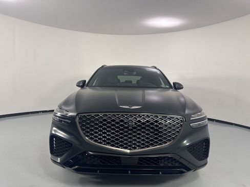 Used 2023 Genesis GV70 2.5T w/ Sport Prestige Package AWD/4WD image 2
