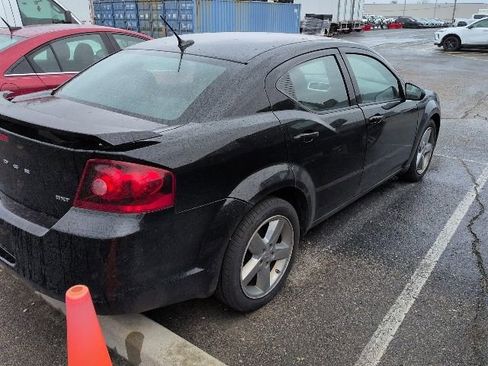Used 2012 Dodge Avenger SXT Plus w/ Cold Weather Group image 4