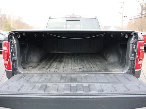 Used 2022 RAM 1500 Big Horn image 15