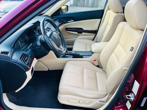 Used 2011 Honda Crosstour EX-L image 13