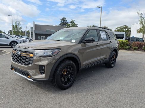 New 2026 Ford Explorer Tremor AWD/4WD image 8
