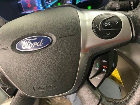 Used 2013 Ford C-MAX SE FWD image 20