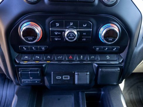 Used 2019 GMC Sierra 1500 SLT w/ SLT Premium Plus Package image 24