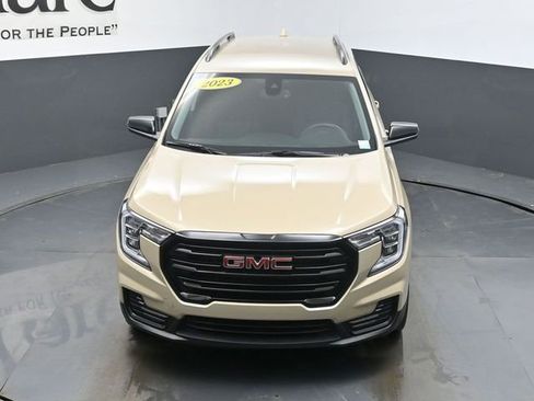 Used 2023 GMC Terrain SLE w/ Driver Convenience Package image 58