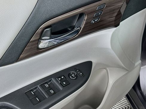 Used 2017 Honda Accord EX-L image 15