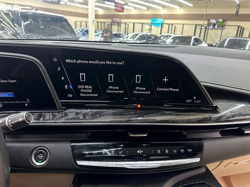 Used 2021 Cadillac Escalade Premium Luxury w/ Driver Assist Tech Package image 30