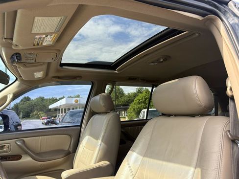 Used 2002 Toyota Sequoia Limited AWD/4WD image 10