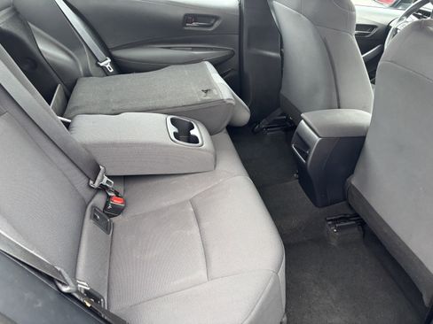 Used 2022 Toyota Corolla LE image 28