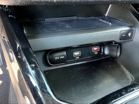 Used 2022 Kia Soul S FWD image 14