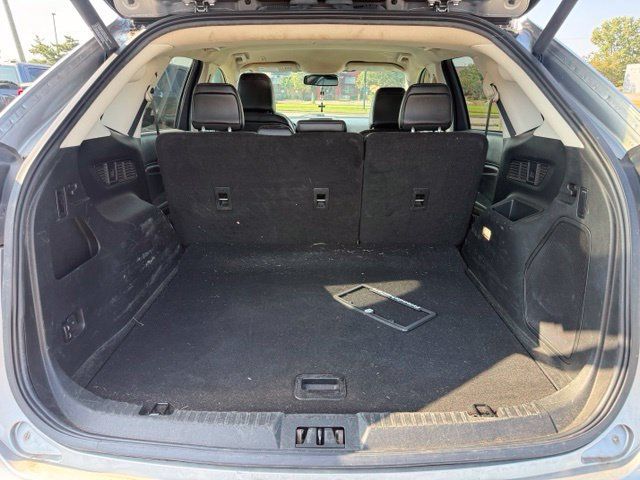 Used 2022 Ford Edge Titanium AWD/4WD image 10