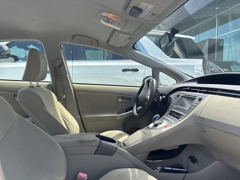 Used 2013 Toyota Prius Three FWD image 5