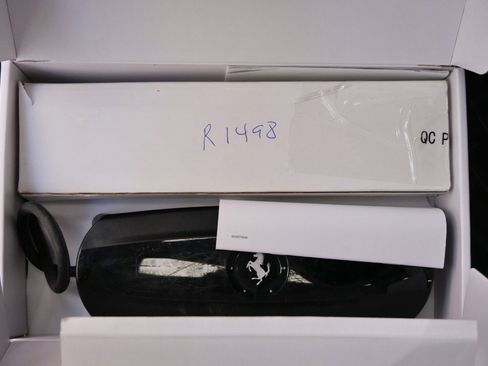 Used 2025 Ferrari Purosangue AWD/4WD image 40
