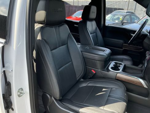 Used 2022 Chevrolet Silverado 1500 High Country AWD/4WD image 21