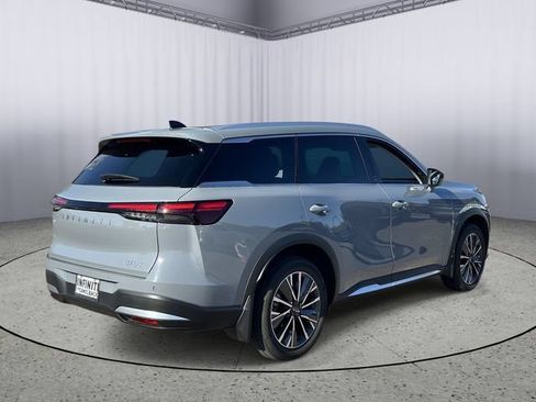 Certified 2026 INFINITI QX60 Luxe w/ Family Package FWD image 9