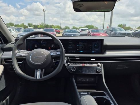 Used 2025 Hyundai Sonata SEL image 22
