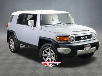 Used 2014 Toyota FJ Cruiser 4WD w/ Upgrade Package 360° Tour