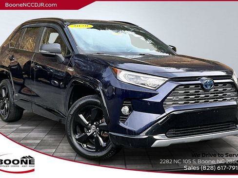 Used 2020 Toyota RAV4 XSE image 1