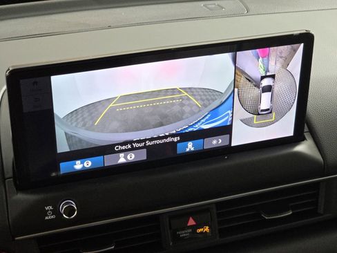 New 2026 Honda Pilot Touring image 9