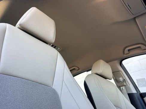 Certified 2020 Honda Clarity Plug-In Hybrid image 19