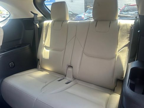 Used 2019 MAZDA CX-9 Touring w/ Touring Premium Package FWD image 32