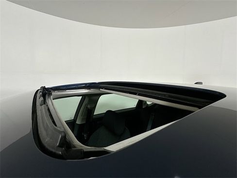 Certified 2023 Honda Accord EX image 7