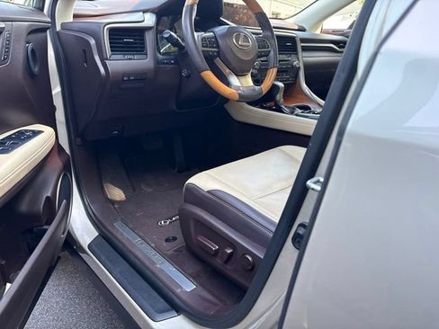 Used 2016 Lexus RX 350 FWD w/ Premium Package image 5