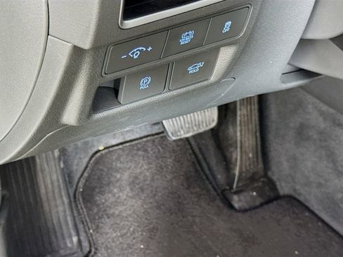 Used 2024 Hyundai Sonata Limited image 10