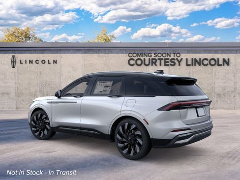New 2026 Lincoln Nautilus Reserve w/ Jet Appearance Package AWD/4WD image 4