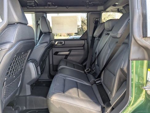 New 2025 Ford Bronco Badlands AWD/4WD image 15