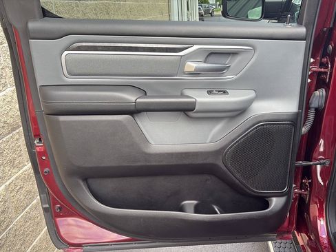 Used 2020 RAM 1500 Big Horn AWD/4WD image 35