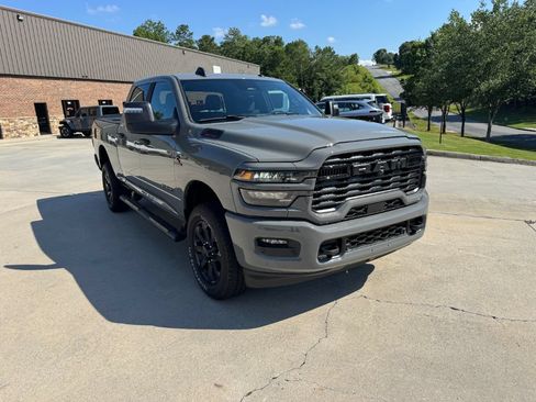 Used 2026 RAM 2500 Big Horn AWD/4WD image 7