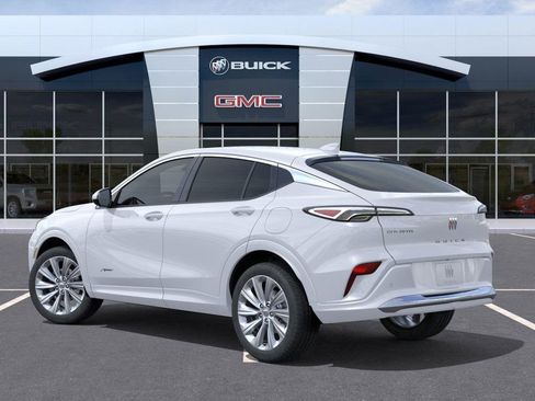 New 2025 Buick Envista Avenir image 3