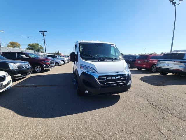Used 2025 RAM ProMaster 2500 w/ U-Haul Equipment Group FWD image 7
