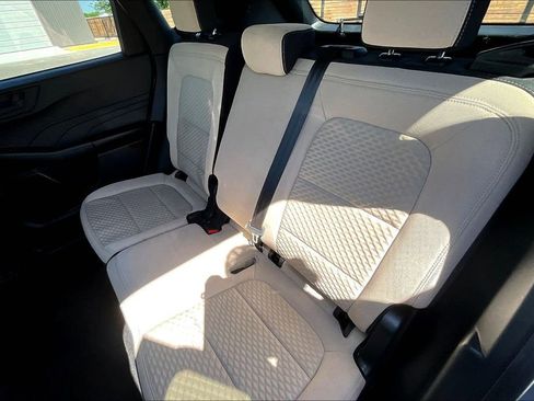 Used 2022 Ford Escape SE FWD image 19