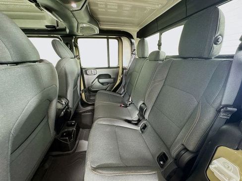 New 2026 Jeep Gladiator Sport image 24