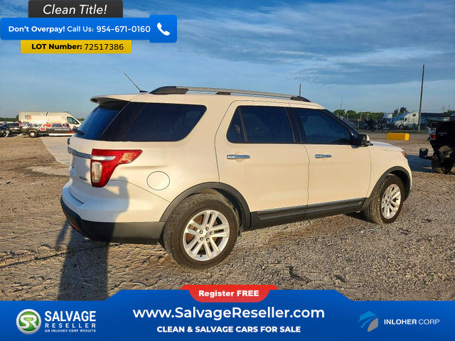 Used 2015 Ford Explorer XLT w/ Equipment Group 202A FWD image 4