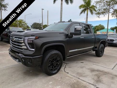 Used 2024 Chevrolet Silverado 2500 High Country w/ High Country Premium Package image 7