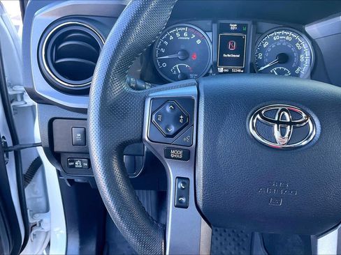 Used 2023 Toyota Tacoma TRD Off-Road image 20