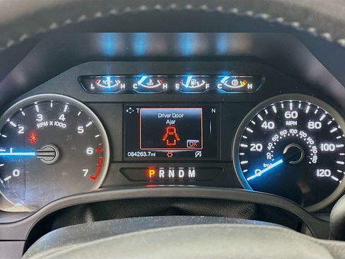 Used 2020 Ford F150 XLT w/ Equipment Group 302A Luxury AWD/4WD image 12