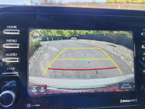 Used 2023 Toyota Camry SE image 32