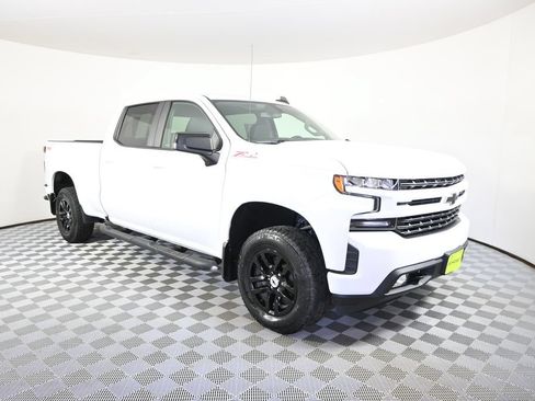 Used 2019 Chevrolet Silverado 1500 RST w/ True North Edition AWD/4WD image 10