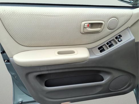 Used 2005 Toyota Highlander 2WD V6 image 15