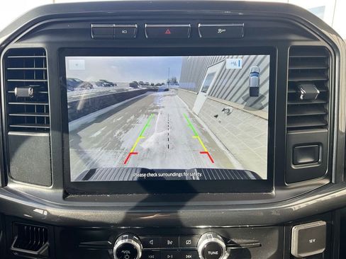 Used 2022 Ford F150 XLT w/ Equipment Group 302A High image 17