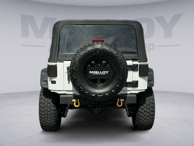 Used 2016 Jeep Wrangler Sport w/ Quick Order Package 23S AWD/4WD image 4