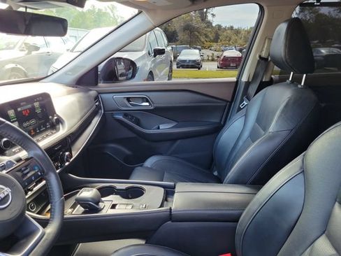 Used 2022 Nissan Rogue Platinum w/ Head-Up Display Package FWD image 19
