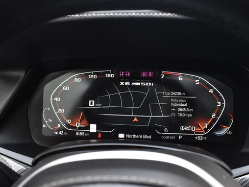 Used 2020 BMW X6 M50i w/ Executive Package AWD/4WD image 34